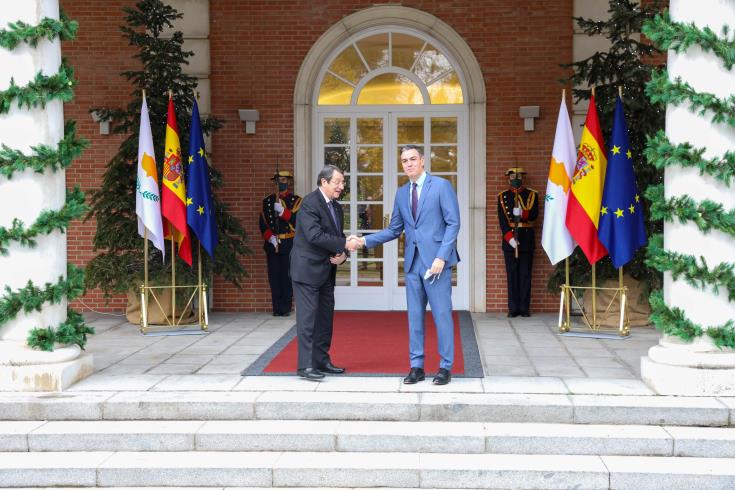 Spain & Cyprus underline excellent relations, issue joint communique on Cyprus issue, migration, European agenda