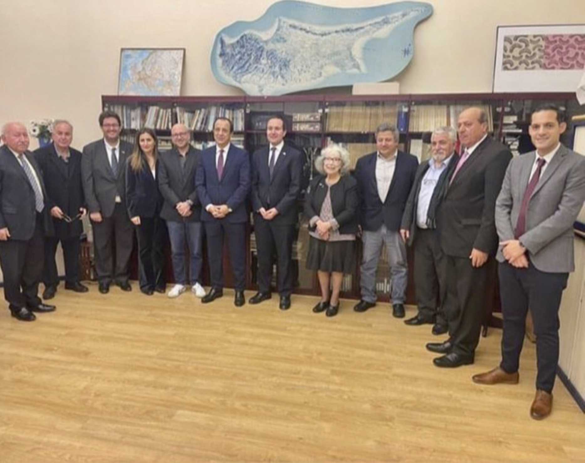 Federation’s Executive Committee meet with Presidential Candidate Nikos Christodoulides