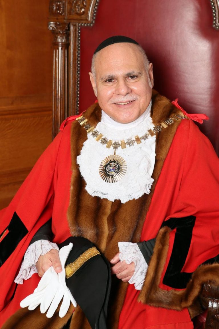 tributes-paid-to-former-mayor-of-barnet-and-councillor-for-40-years