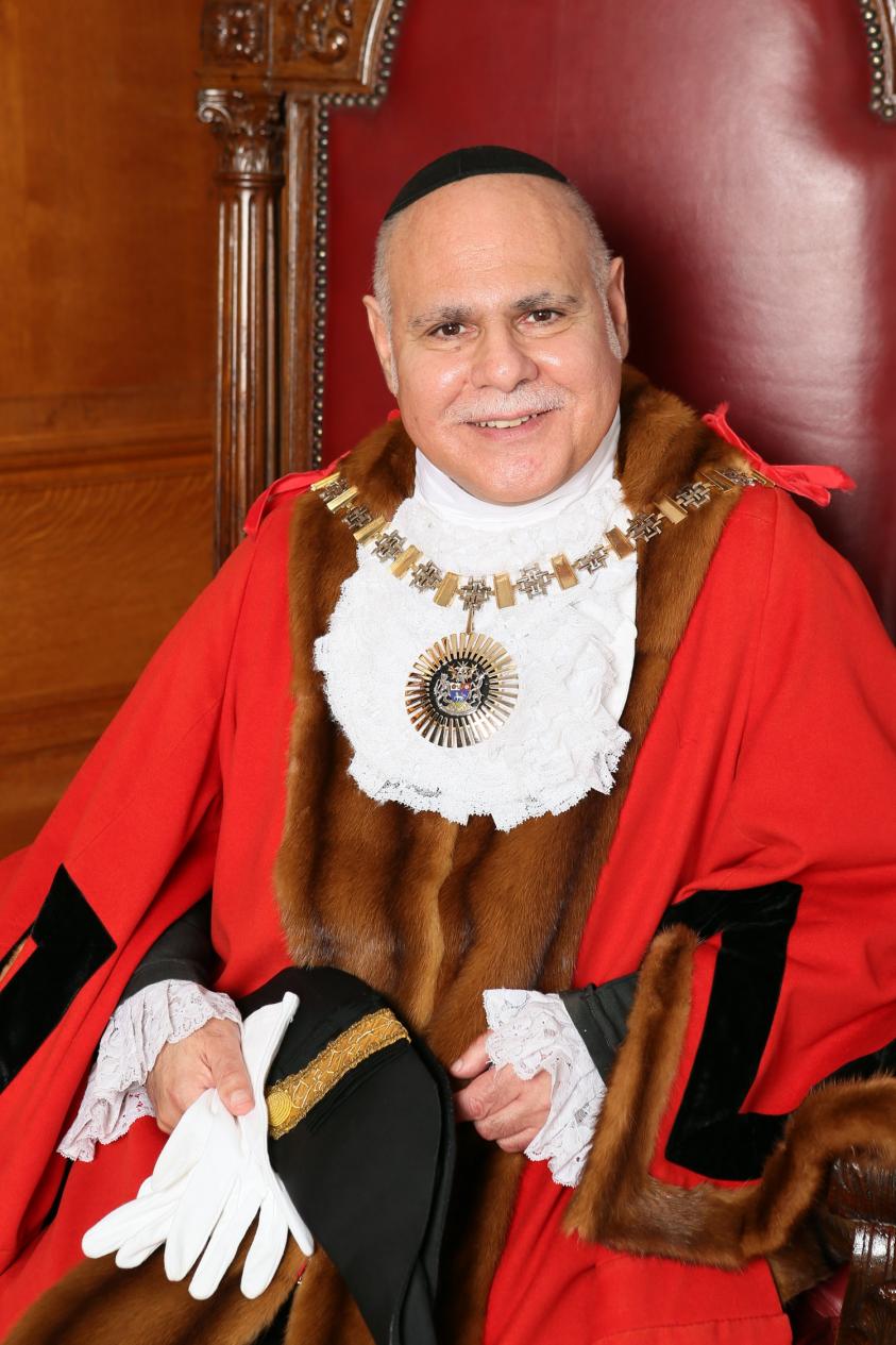 Tributes paid to former Mayor of Barnet and Councillor for 40 years, Cllr Melvin Cohen