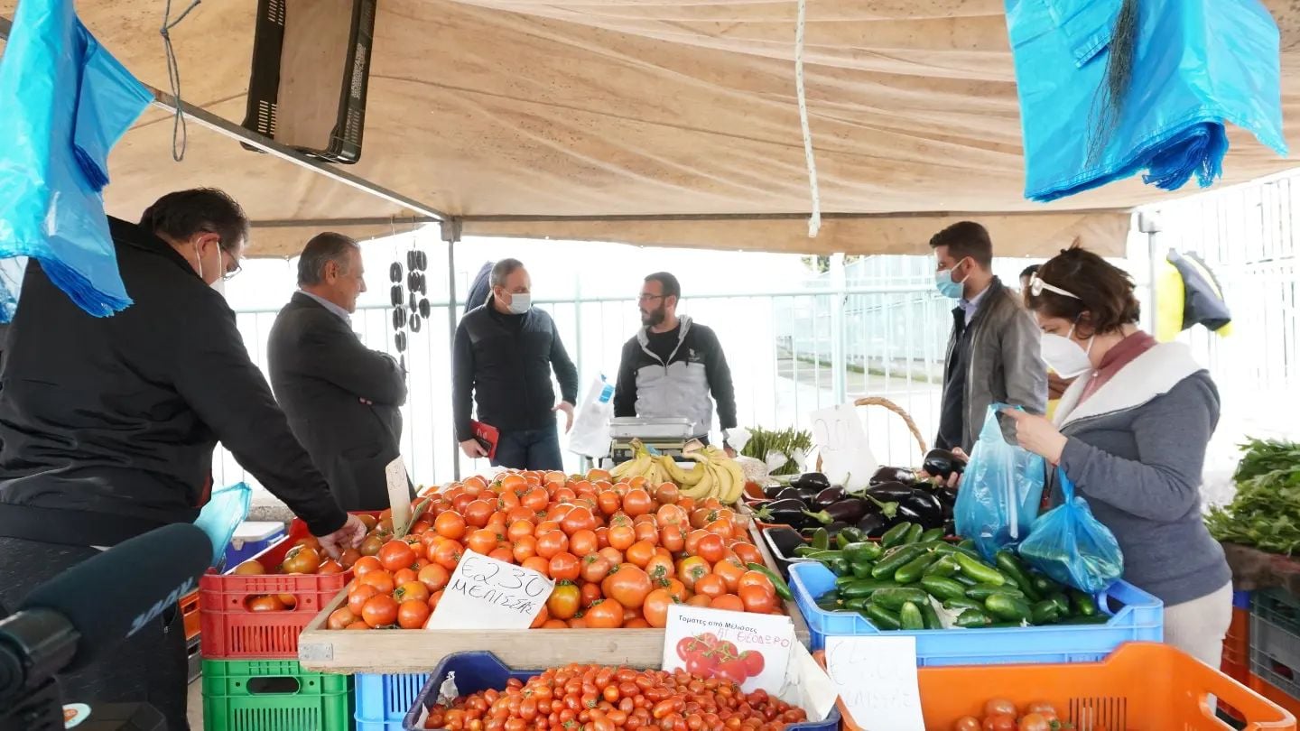 A visit to Anthoupolis popular market