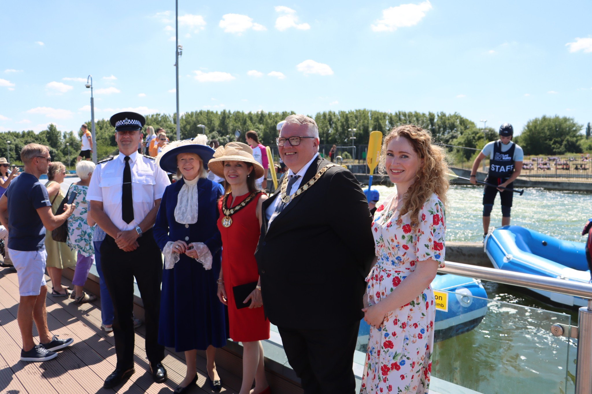 The Commonwealth Games baton made a splash as it brought crowds together in Waltham Cross on Friday 8 July!