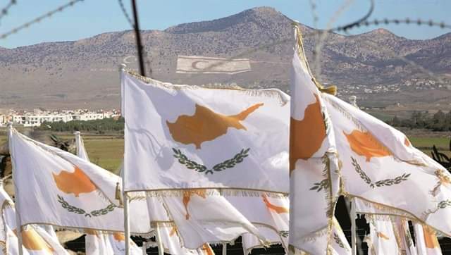 With Mavroyiannis – to put an end to the downhill slide in Cyprus