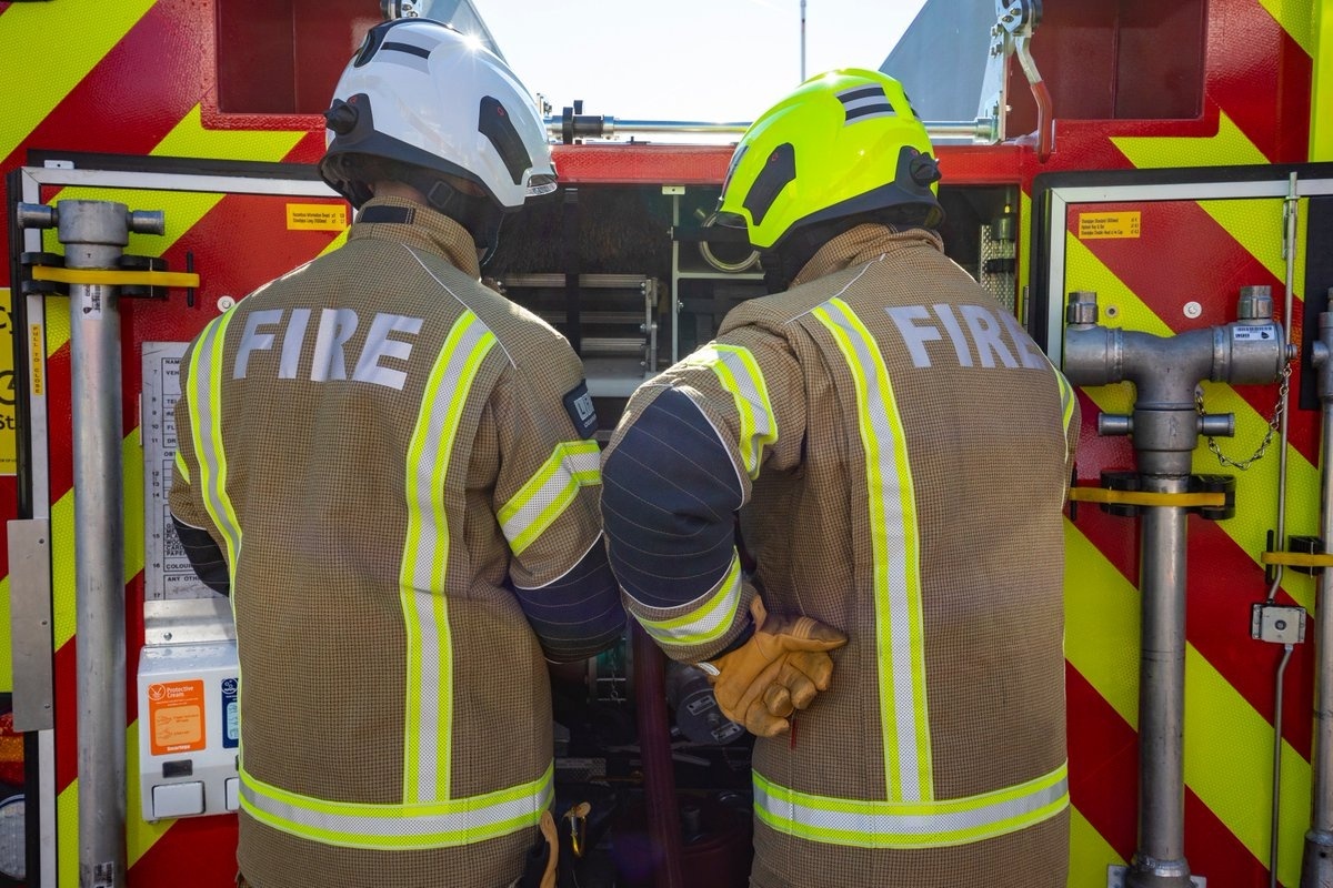 Commercial building fire – Islington