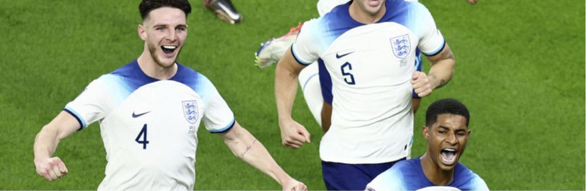 England roar into last 16 of the World Cup