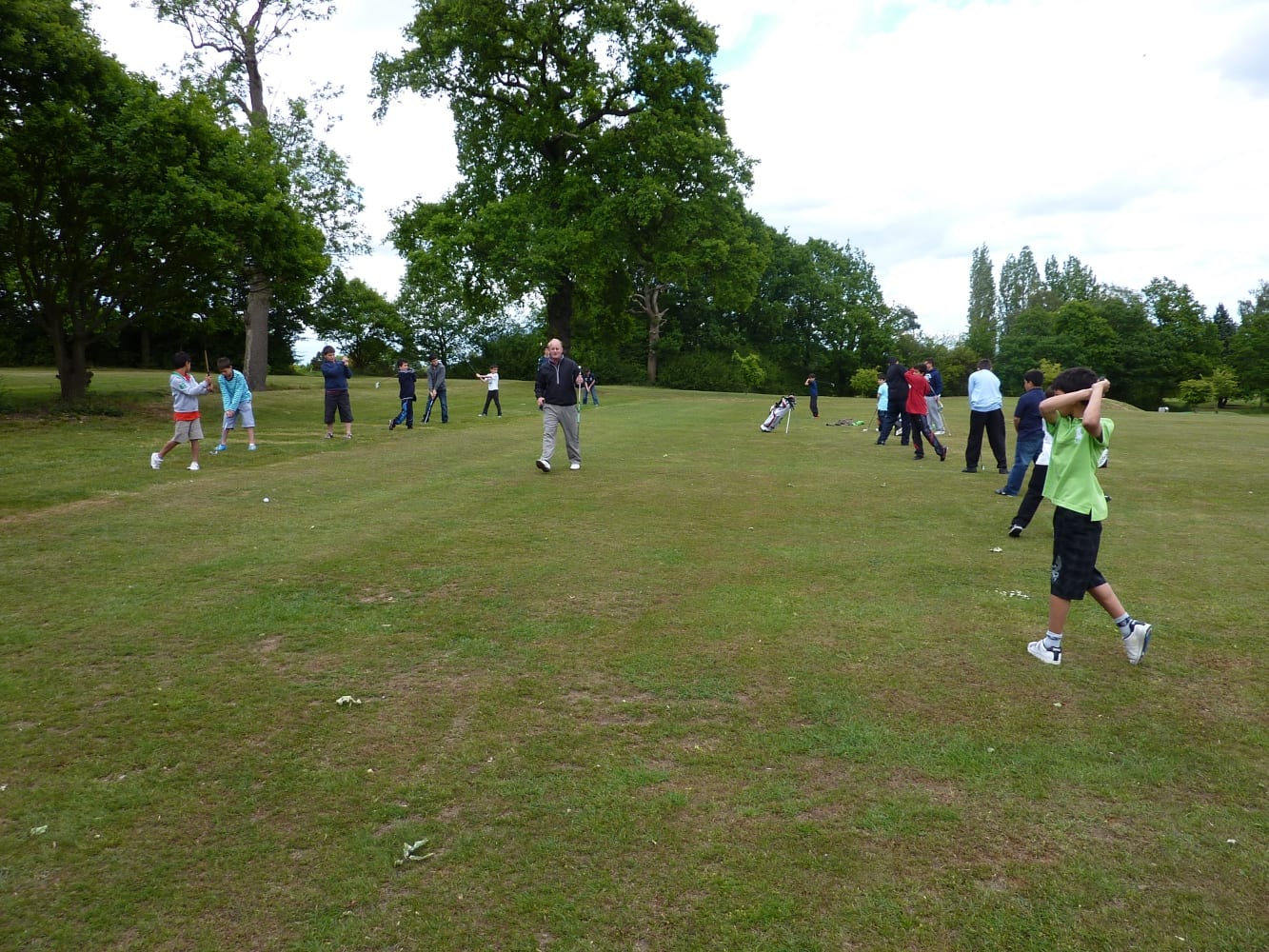 Cypriot Golf Society free golf lessons for children ages 8 – 14