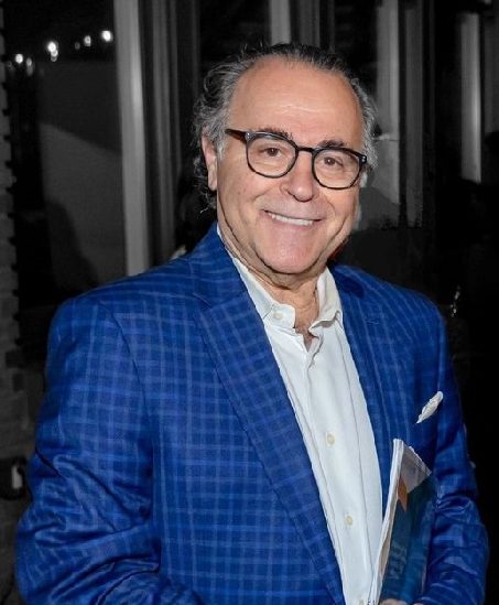 We sadly announce that US Cypriot Leo Louchios has passed away