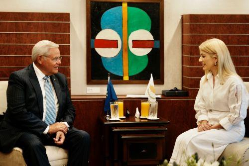 A Cyprus settlement would also benefit Turkey, Menendez says