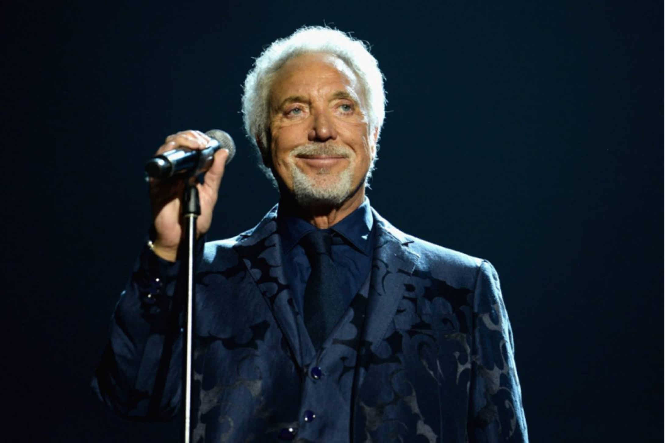 Tom Jones to perform in Cyprus this summer