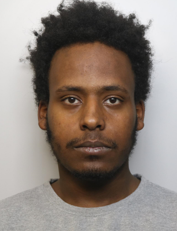 Man jailed for stabbing member of station staff – Charing Cross