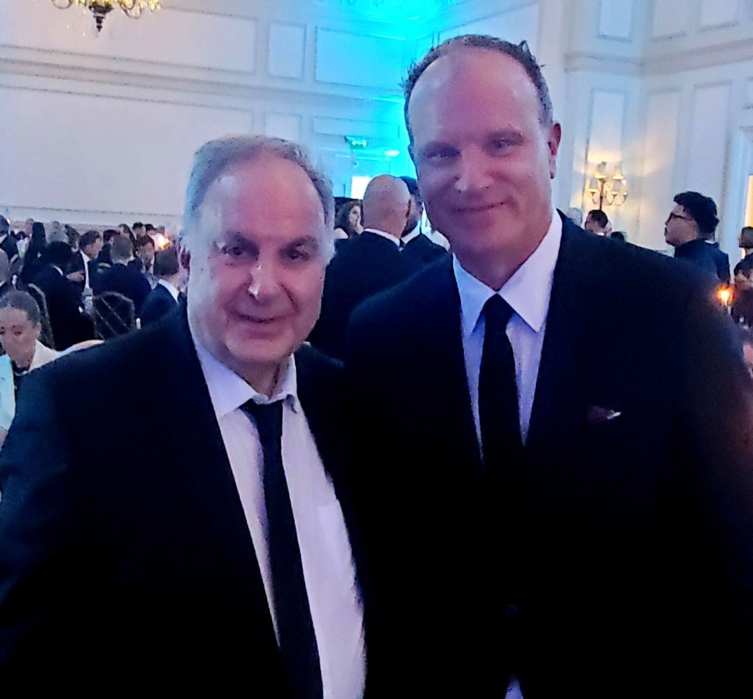 Football Legend Dennis Bergkamp honoured in London