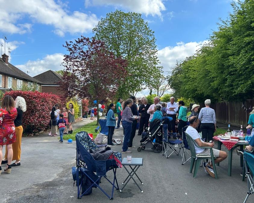 Barnet Council invites residents to host a street party to commemorate the 80th anniversary of VE Day