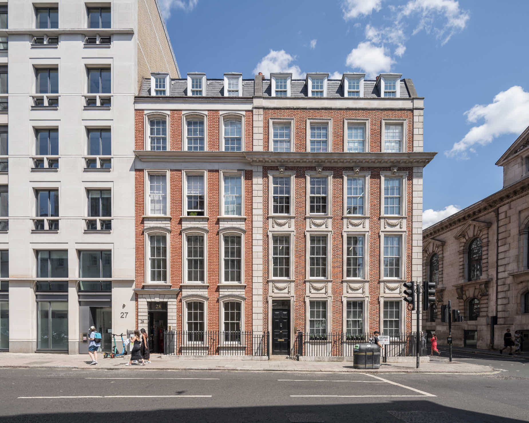 Lazari moves head office to sustainable refurbished space in Mayfair