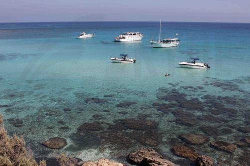 Hoteliers step up efforts to attract visitors amid low occupancy rates