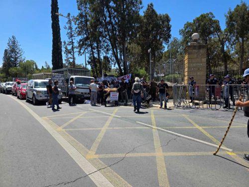 FMD situation, livestock farmers’ concerns to be discussed at Presidential Palace on Tuesday