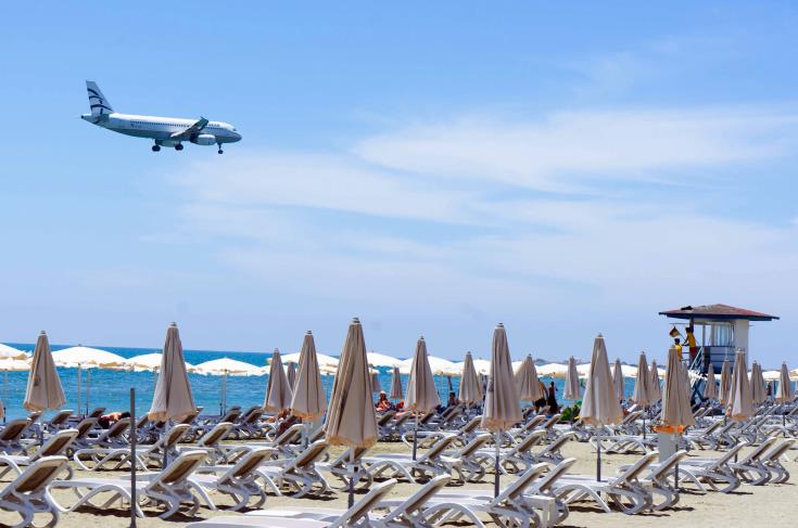AKEL calls for specific targeted measures to address the challenges for tourism and energy in Cyprus