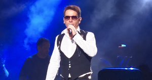 Popular Greek singer Giorgos Mazonakis dies at 54
