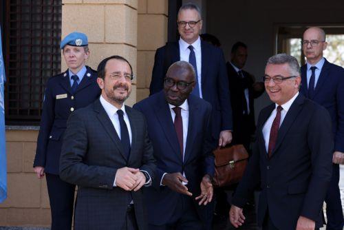 UN official calls on Cypriots to look beyond past divisions and focus on the future